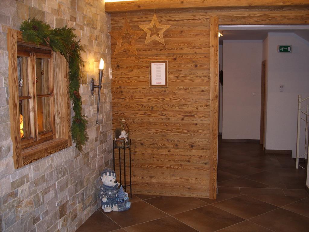 Pension Laerchenbrunn เวสเทนดอร์ฟ ภายนอก รูปภาพ