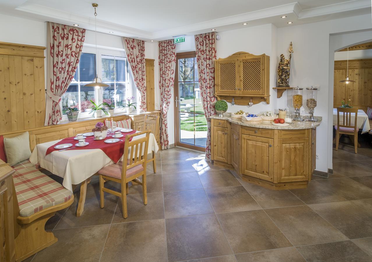 Pension Laerchenbrunn เวสเทนดอร์ฟ ภายนอก รูปภาพ